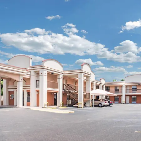 Days Inn By Wyndham Mcallen-3