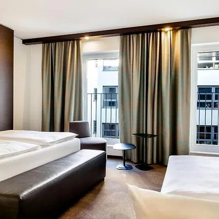 Motel One Leipzig-Augustusplatz-3