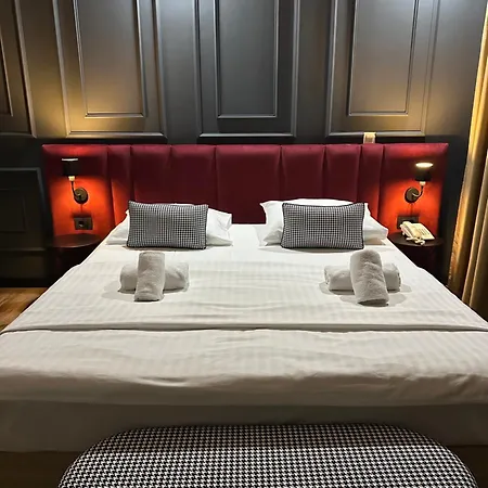 The Hotel National-3