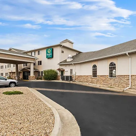 Quality Inn Near Monument Health Rapid City Hospital-2