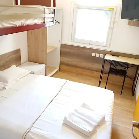 HOTEL THANIA Sète Frontignan-3