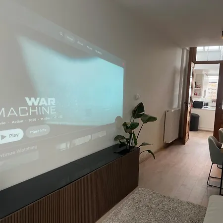 Holiday House With Private Jaccuzi - Leuven City Center-3