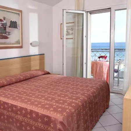 Hotel Royal Inn - Bianchi Hotels-3