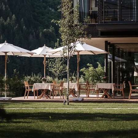 zelloon boutique hotel-2