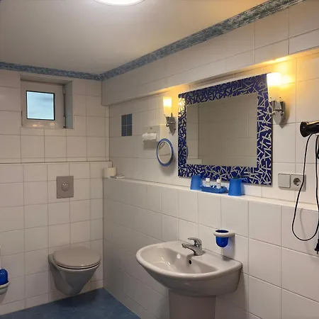 Hotel Rebstock-3