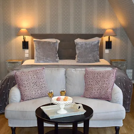 Le Trophée By M Hôtel Spa-3