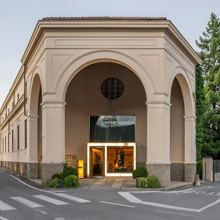 Alter Hotel-3