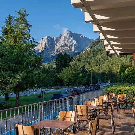 Hotel Kranjska Gora-3