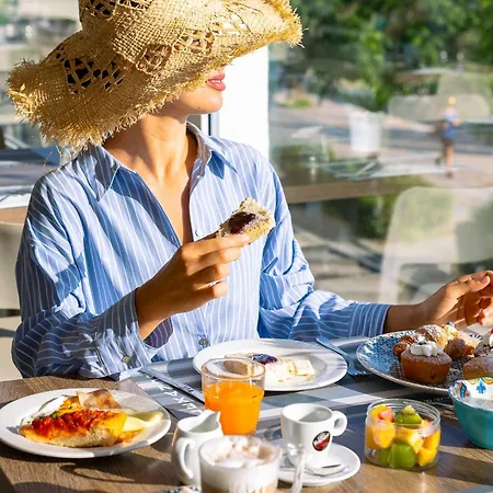Alexandra Bb & Brunch - Beach Front - Healthy Xxl Breakfast & Brunch Until 12 30-3