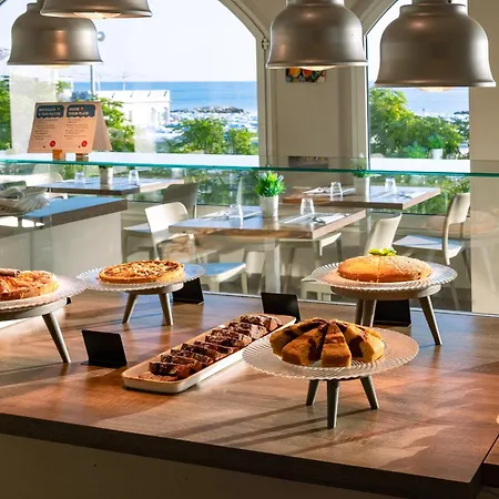 Alexandra Bb & Brunch - Beach Front - Healthy Xxl Breakfast & Brunch Until 12 30-2