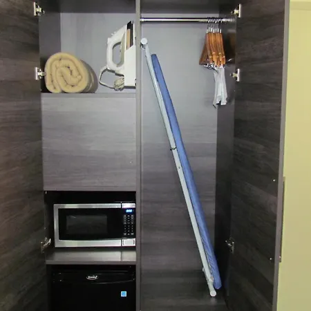 Baymont By Wyndham Murfreesboro-2