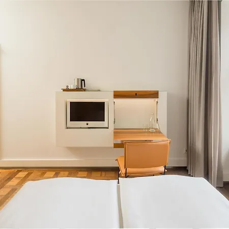 HOPPER Hotel St. Josef-3