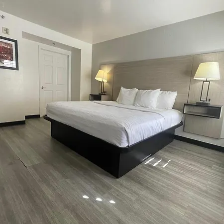 Howard Johnson By Wyndham Tempe University/Phoenix-2