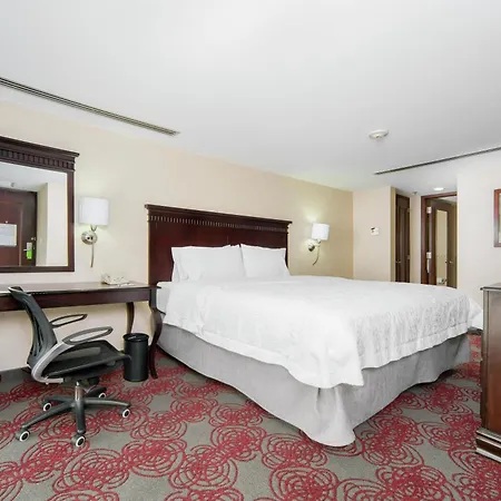 Hampton Inn & Suites Mexico City - Centro Historico-2