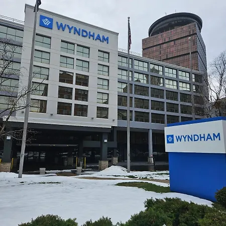 Wyndham Rochester Downtown-2