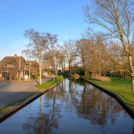Hotel Giethoorn-3