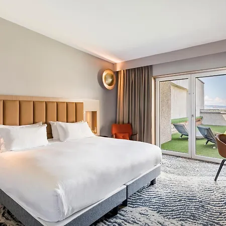 Doubletree By Hilton Lyon Eurexpo & Spa-2