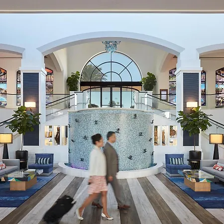 The Waterfront Beach Resort, A Hilton Hotel-2