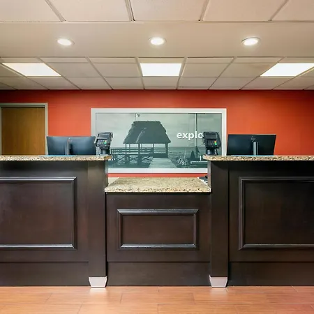 Hampton Inn & Suites Port St. Lucie-2