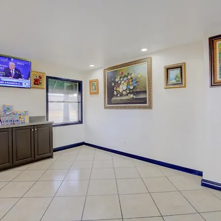 Texas Inn Brownsville By Hotel O-2