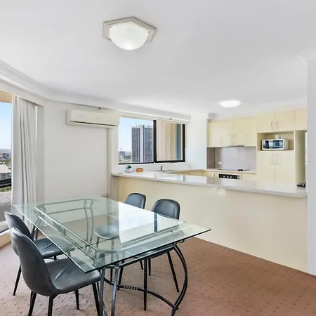 Aegean Apartments Surfers Paradise-3