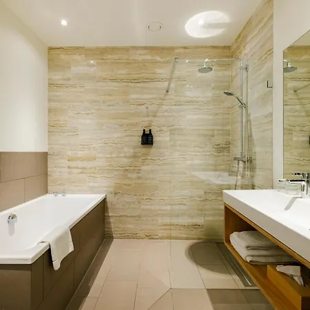 Hotel Bleecker By Bhc-2