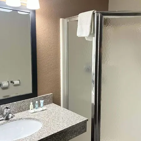 Americinn By Wyndham Holland Mi-3