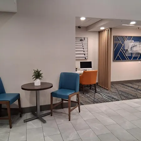 Holiday Inn Express Fredericksburg - Southpoint By Ihg-2