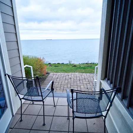Beacon Pointe On Lake Superior-2