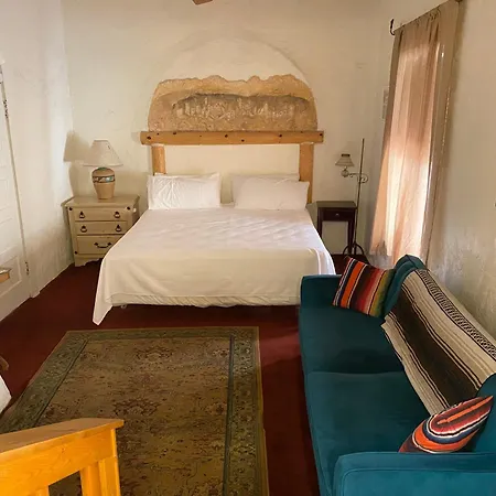 Bisbee Grand Hotel, Saloon, And Music Venue-3