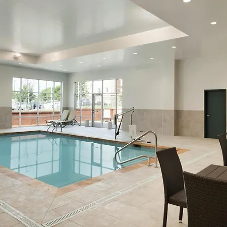 Embassy Suites Charlotte/Ayrsley-3