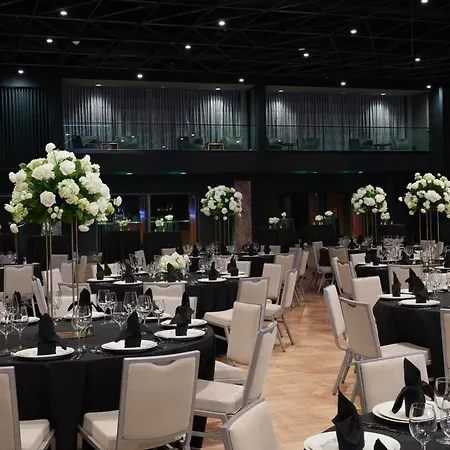 The Statler Dallas, Curio Collection By Hilton-3