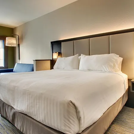Holiday Inn Express & Suites - Summerville By Ihg-3