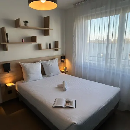 Nemea Appart Hotel Elypseo Strasbourg Port-3
