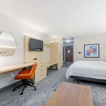 Holiday Inn Express & Suites - Medford By Ihg-3