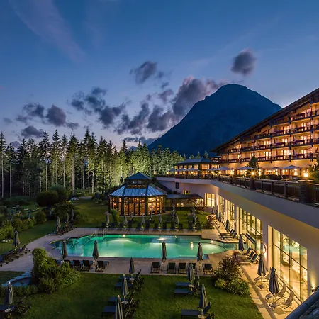 Interalpen-Hotel Tyrol GmbH-3
