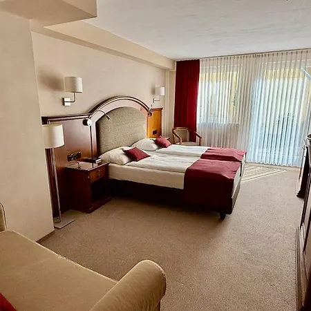 Burghotel Nuernberg-3