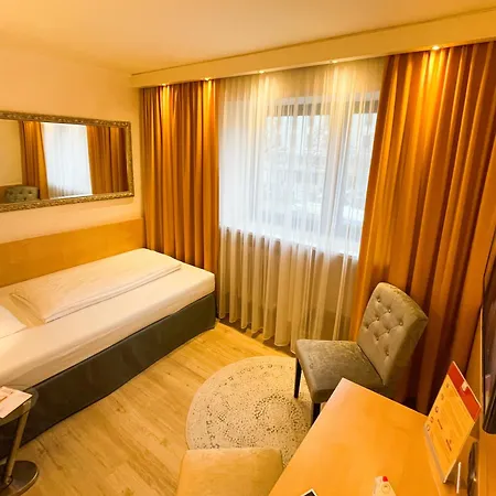 City Hotel Ost am Kö-2
