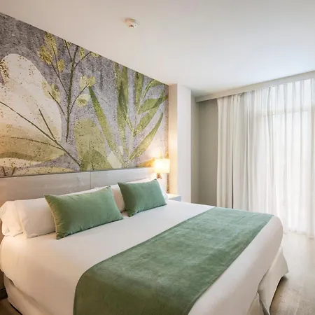 Salles Hotel Malaga Centro-3
