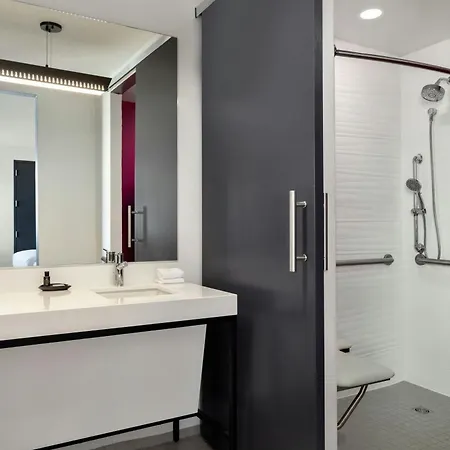 Aloft By Marriott Houston By The Galleria-2