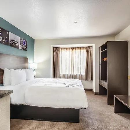 Sleep Inn & Suites Tallahassee-Capitol-2