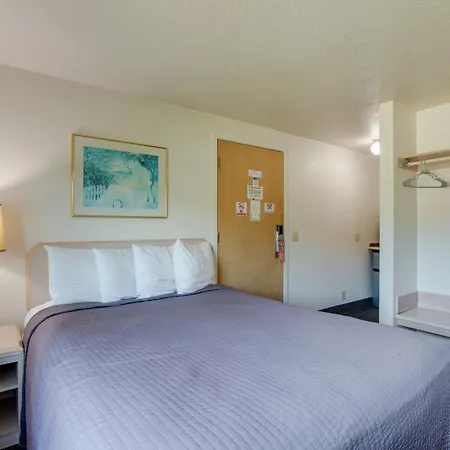 Surfside Resort-2