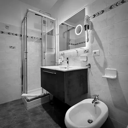 Hotel Bucaneve-3