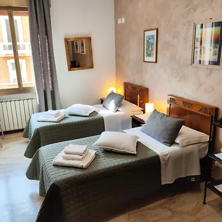 Bed & Breakfast Centrale-2