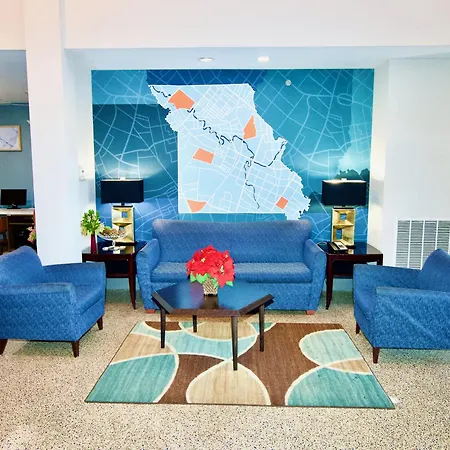 Holiday Inn Express Hotel & Suites St. Charles By Ihg-3