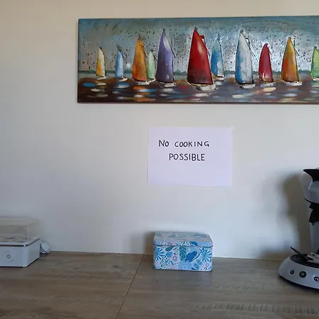 Room By The Sea-2