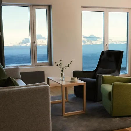 Wood Hotel Bodø-3