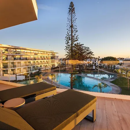 Castelo Suites Hotel-3