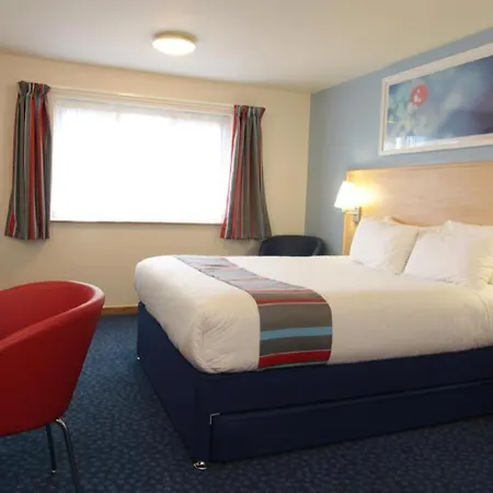 Travelodge Glasgow Airport-2