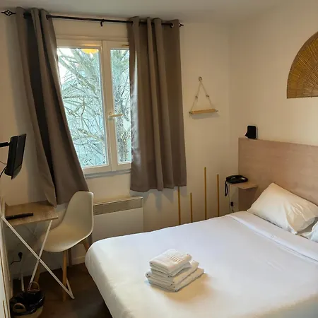 Hotel Au Bon Sejour-3